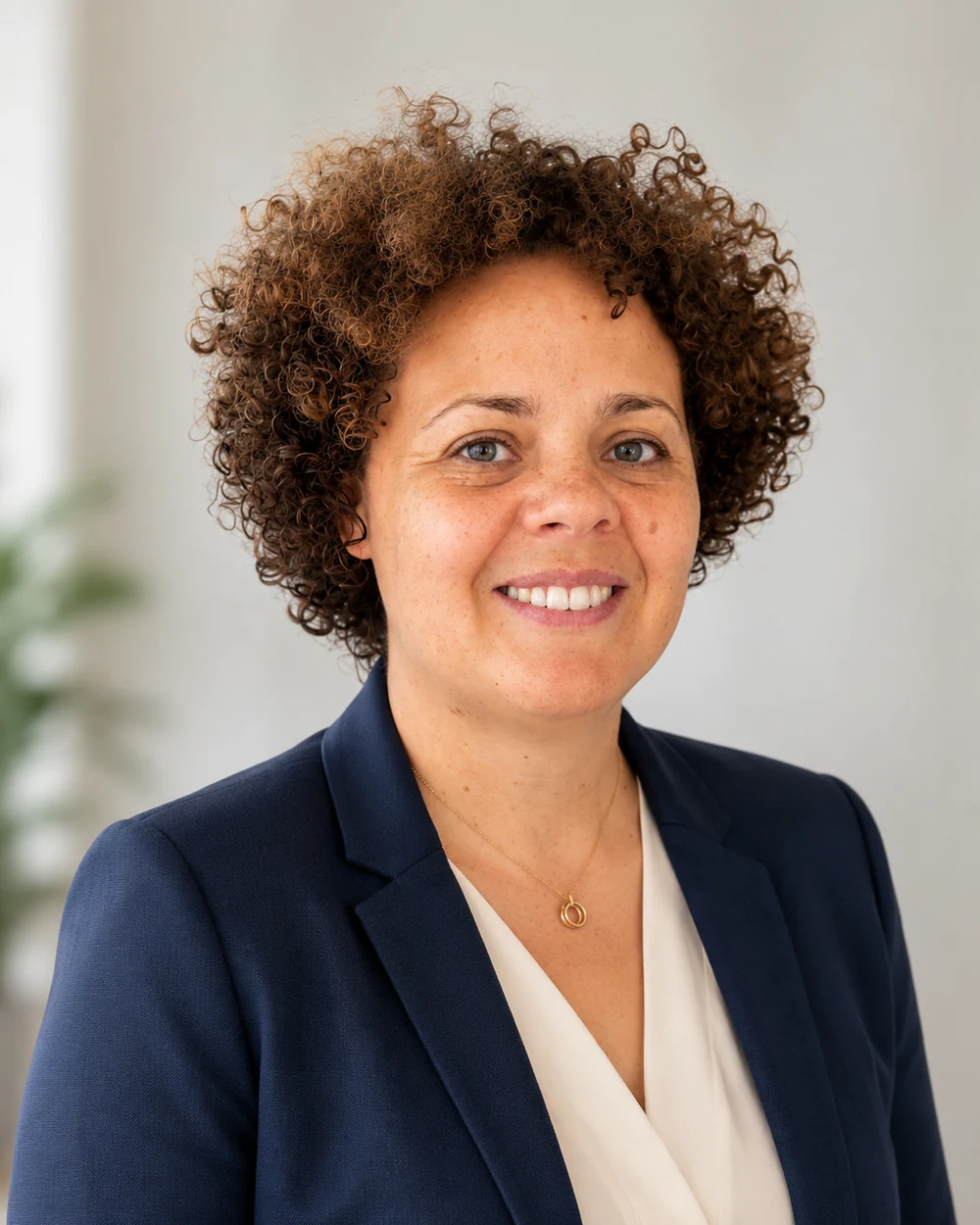 Portrait professionnel d’Aurore de Kermadec, présidente d’Acoreale Services